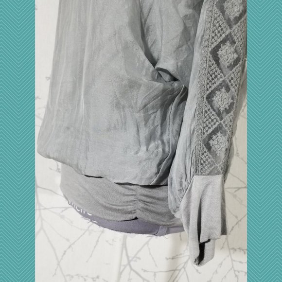 Keysha Gray Silk Overlay Boat Neck Blouson Top w/ Lace Detail - Picture 3 of 5